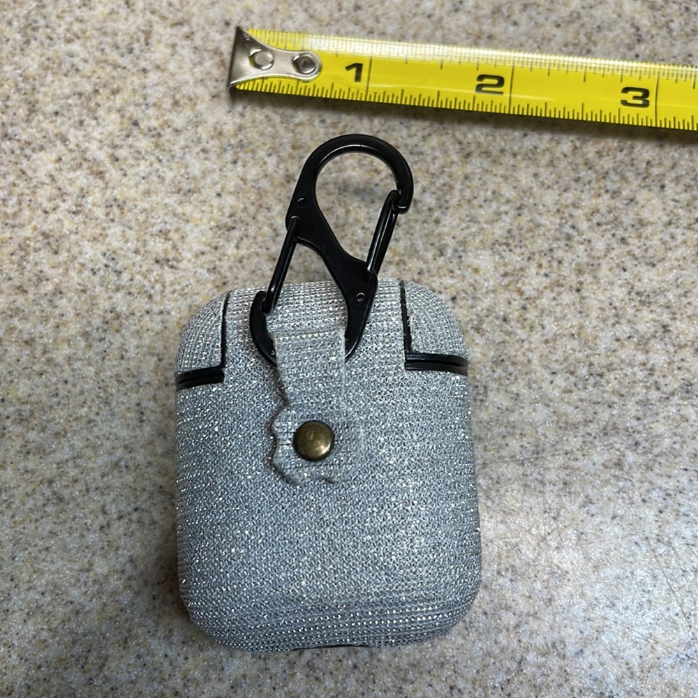 AirPods Case silver sparkle /Black. - Picture 5 of 9